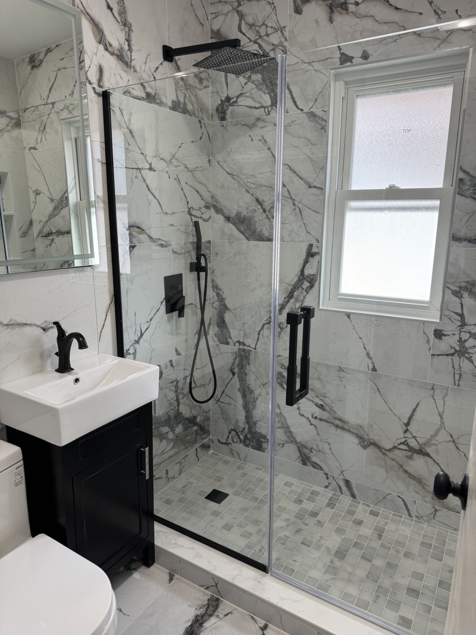 14 Hazelwood St, Roxbury