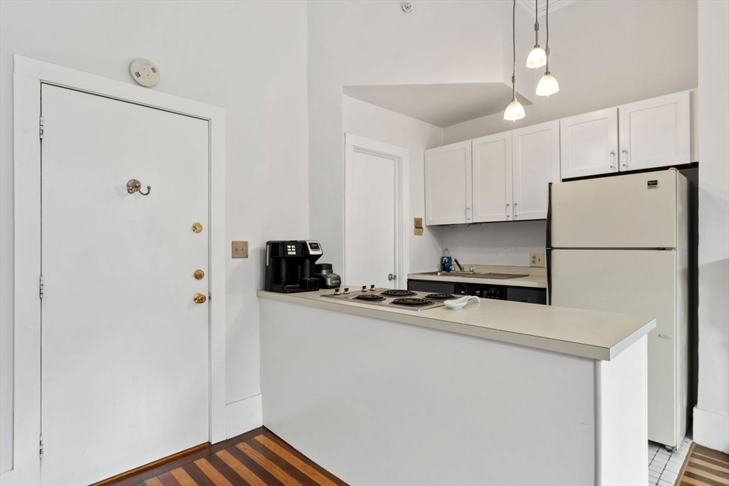 389 Beacon St, Back Bay