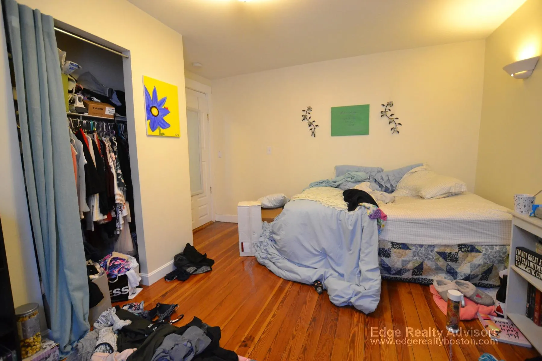 345 Market St, Oak Square