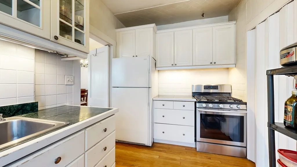 129 Chiswick Rd, Brighton