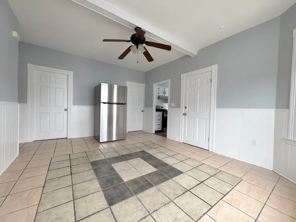 281 Blackstone, Fall River