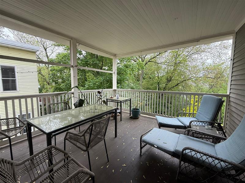 67 Highland Ave, Mid-Cambridge