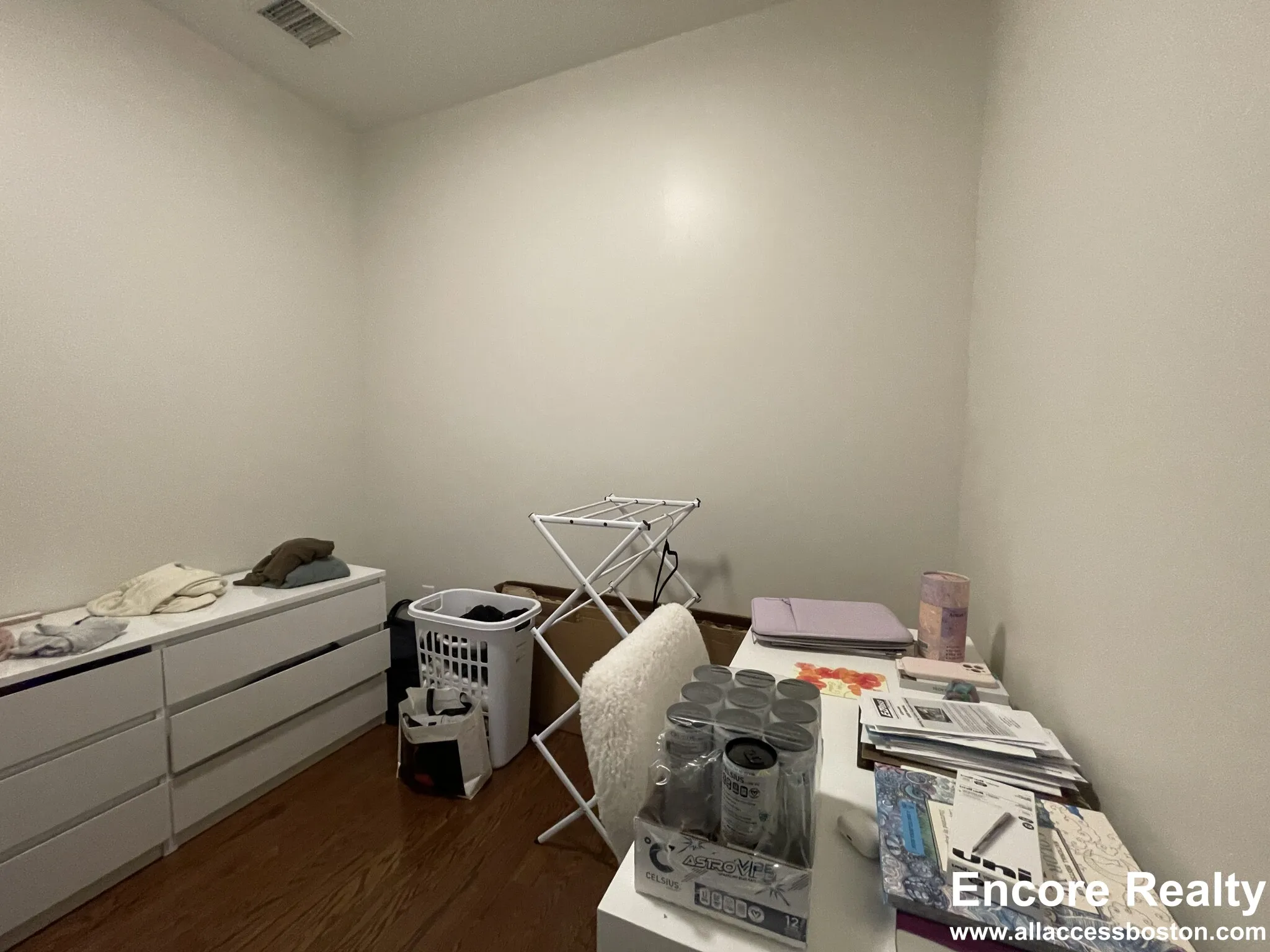 455 Harvard St, North Brookline