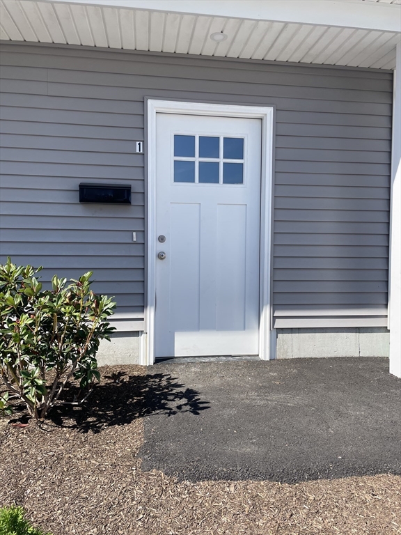 160 Franklin St, Fall River