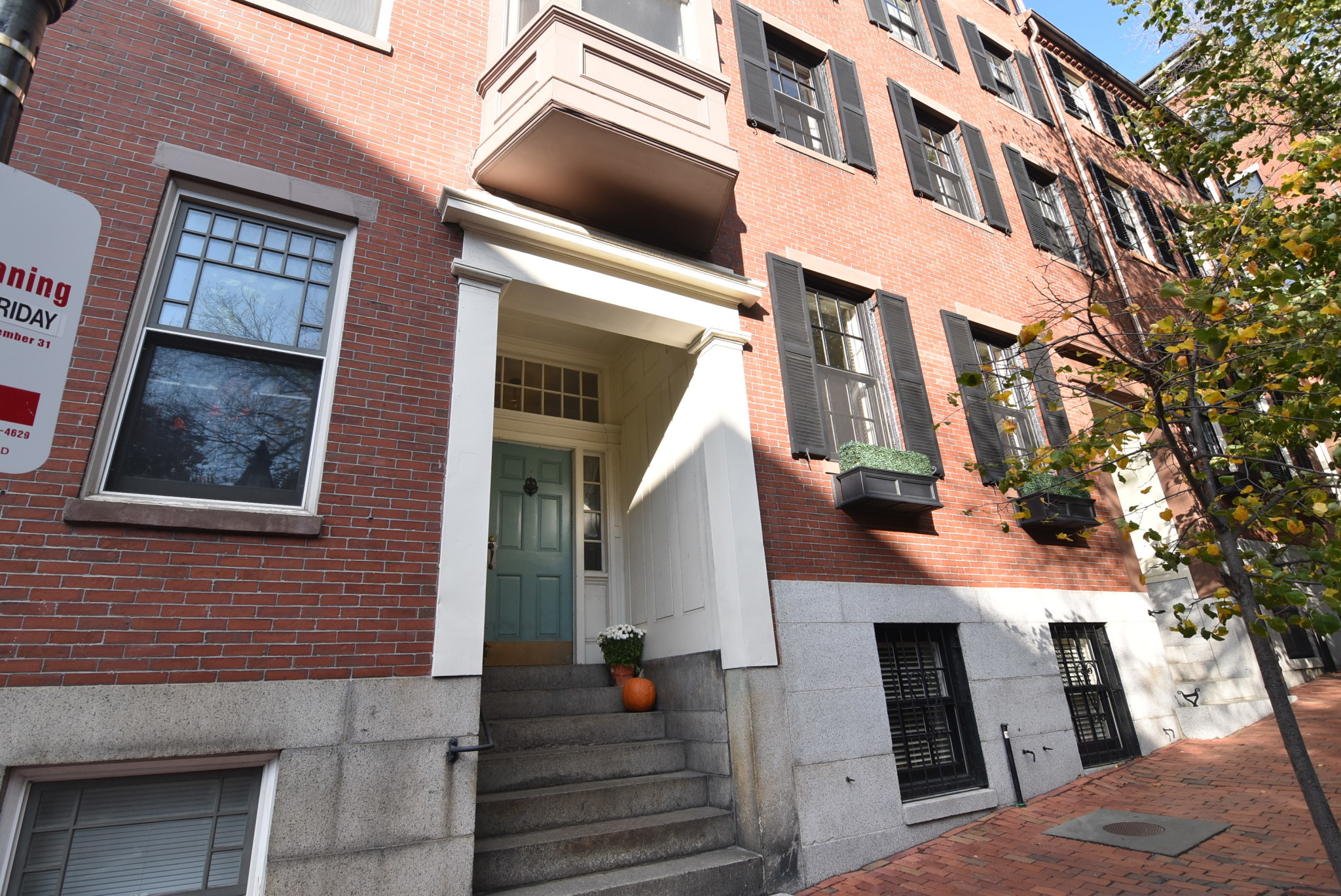 95 Mount Vernon St, Beacon Hill