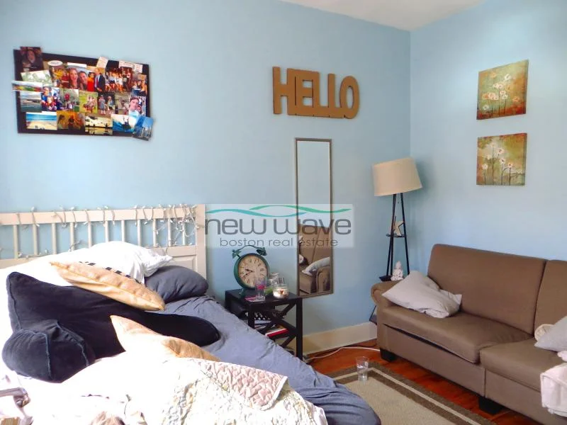 64 Charlesgate East, Fenway