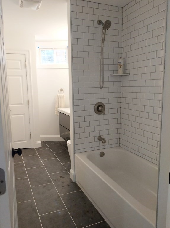 13 Belknap St, Dedham