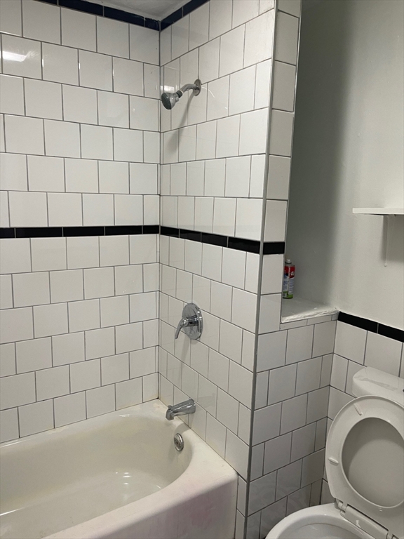 67 Saunders St, Lawrence