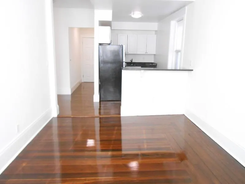 71 Brighton Ave, Allston