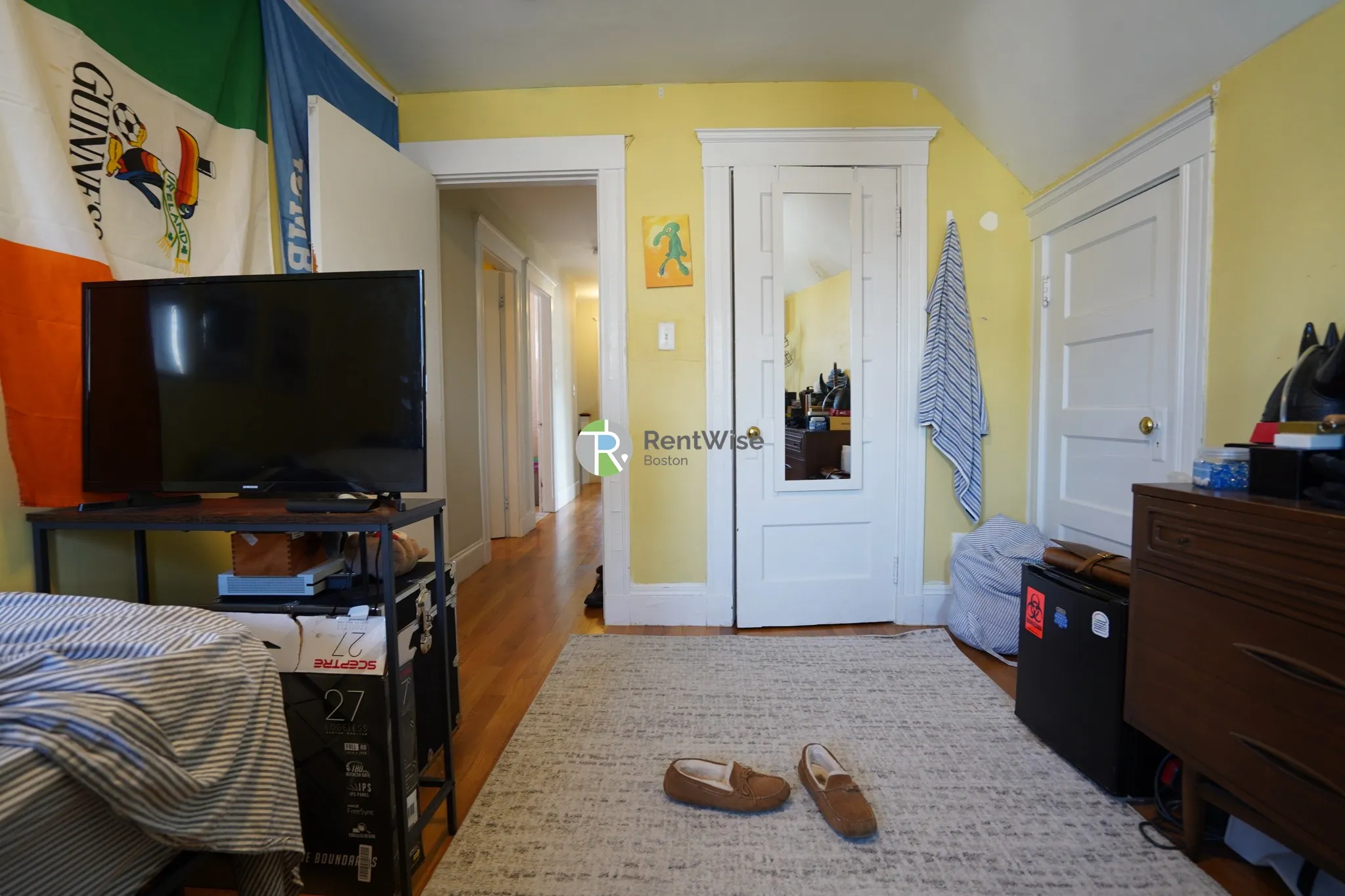 52 Pearson Rd, Tufts