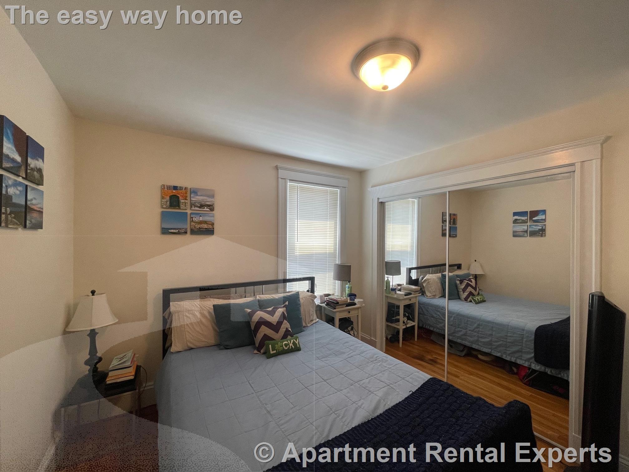 24 Ashland St, Porter Square