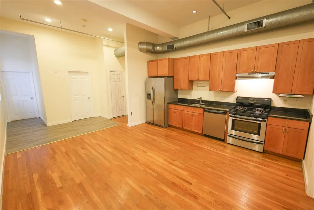 960 Broadway, Chelsea