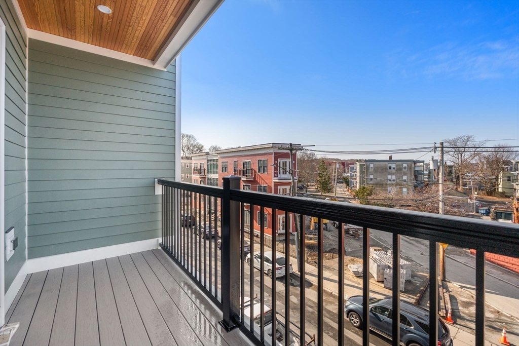 60 Williams St, Jamaica Plain