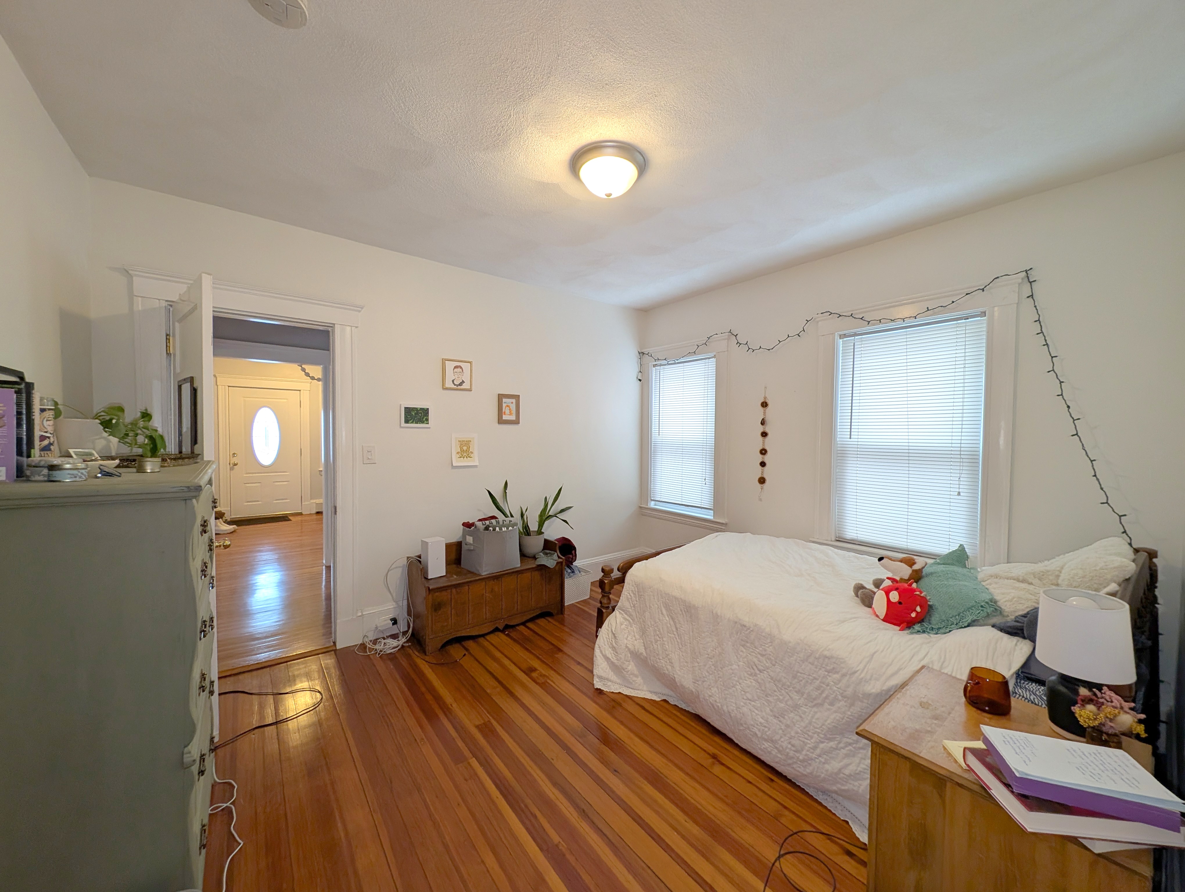 32 Trowbridge St, Arlington