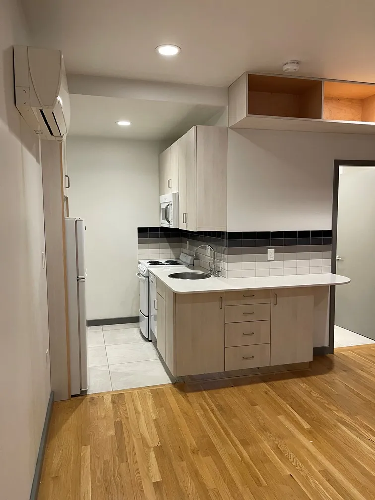 144 Bowdoin St, Boston Downtown