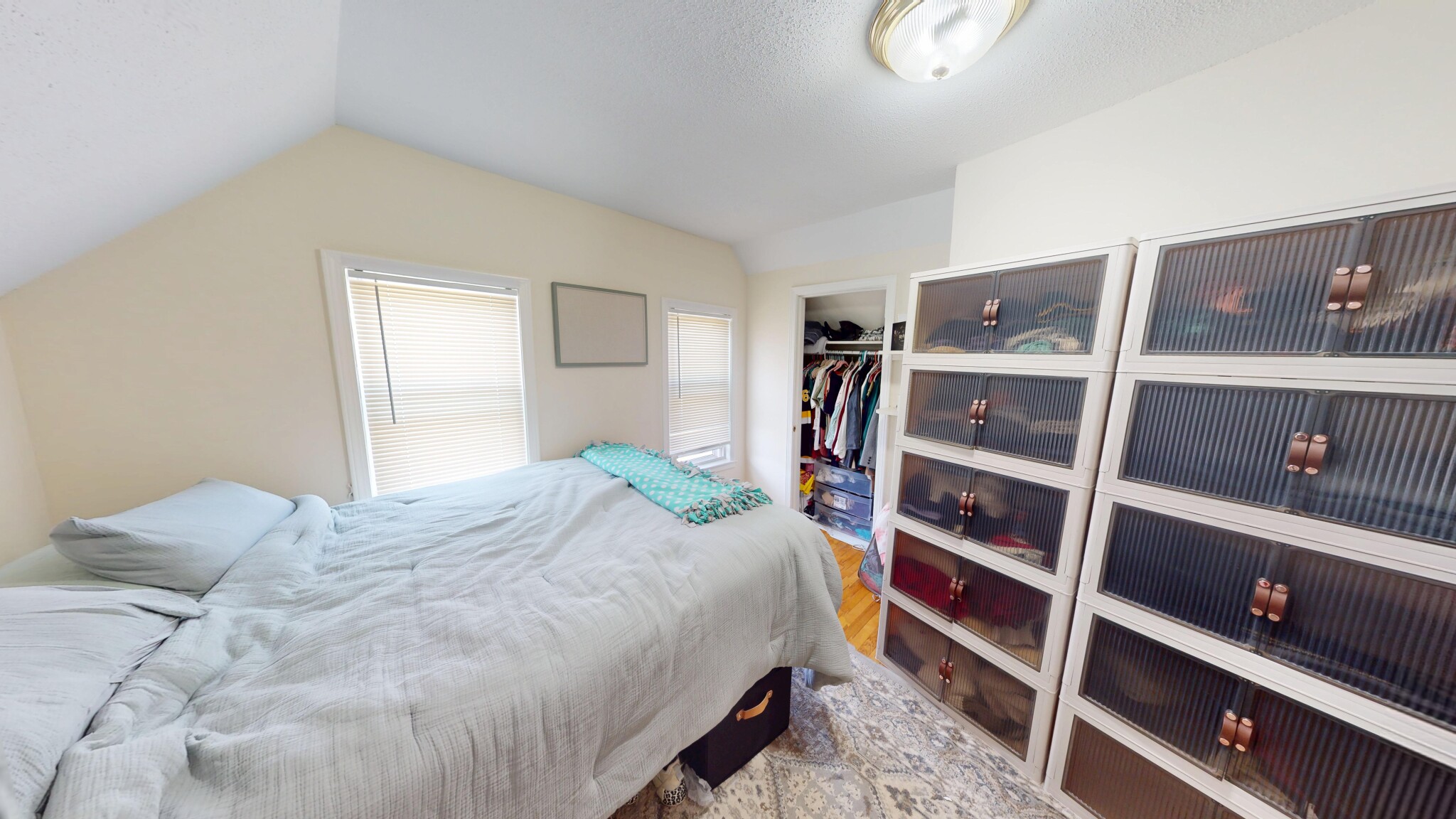 215 Parsons, Brighton