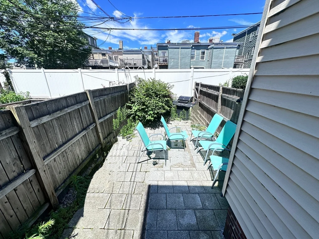 598 East 5th St, South Boston