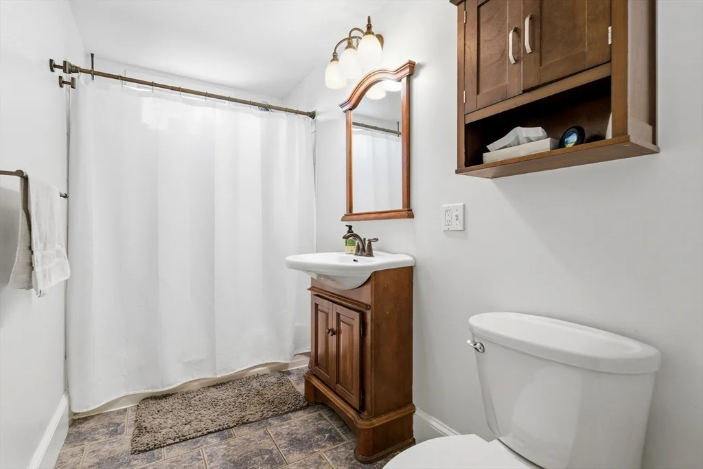 10 Ashmont Ct, Dorchester