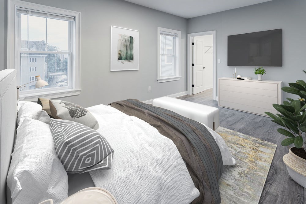 27 Middle St, Waltham