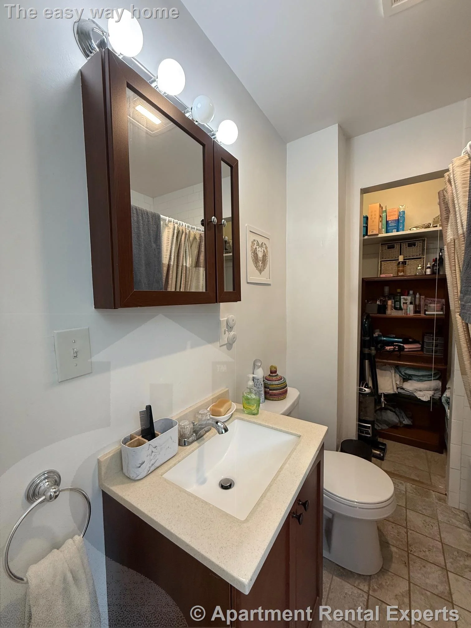 10 Garrison Ave, Teele Square