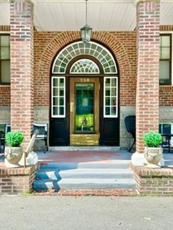 138 Main St, Fairhaven