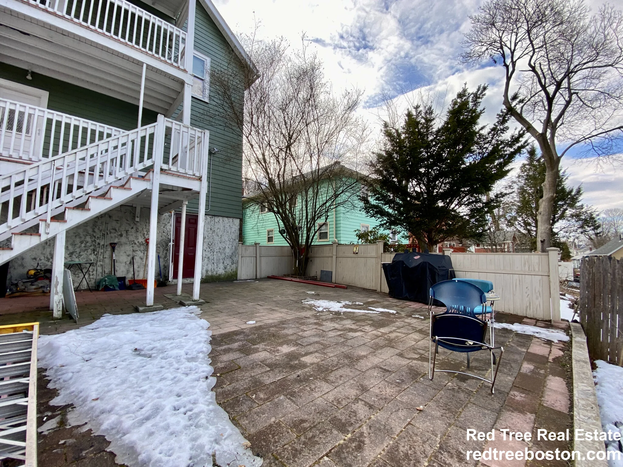 98 Whitford St, Roslindale