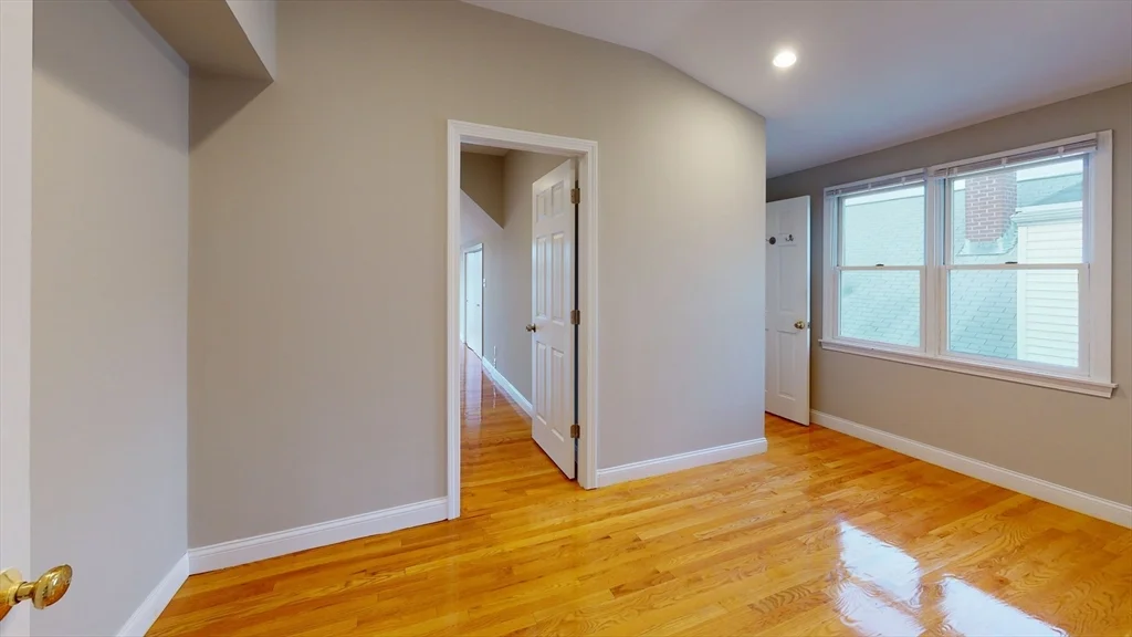 72-74 Harlow, East Arlington