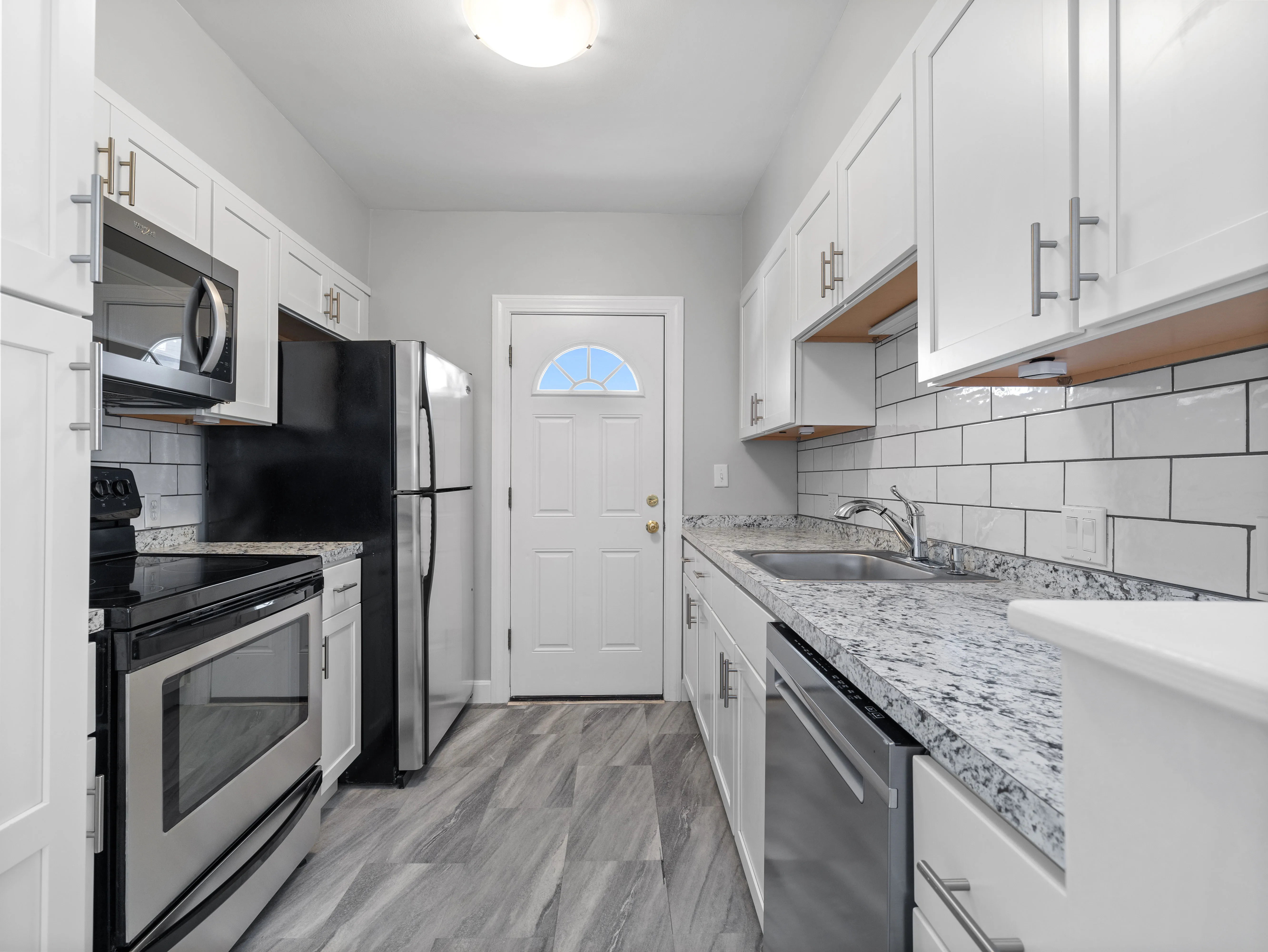 16 Windsor Rd, South Medford