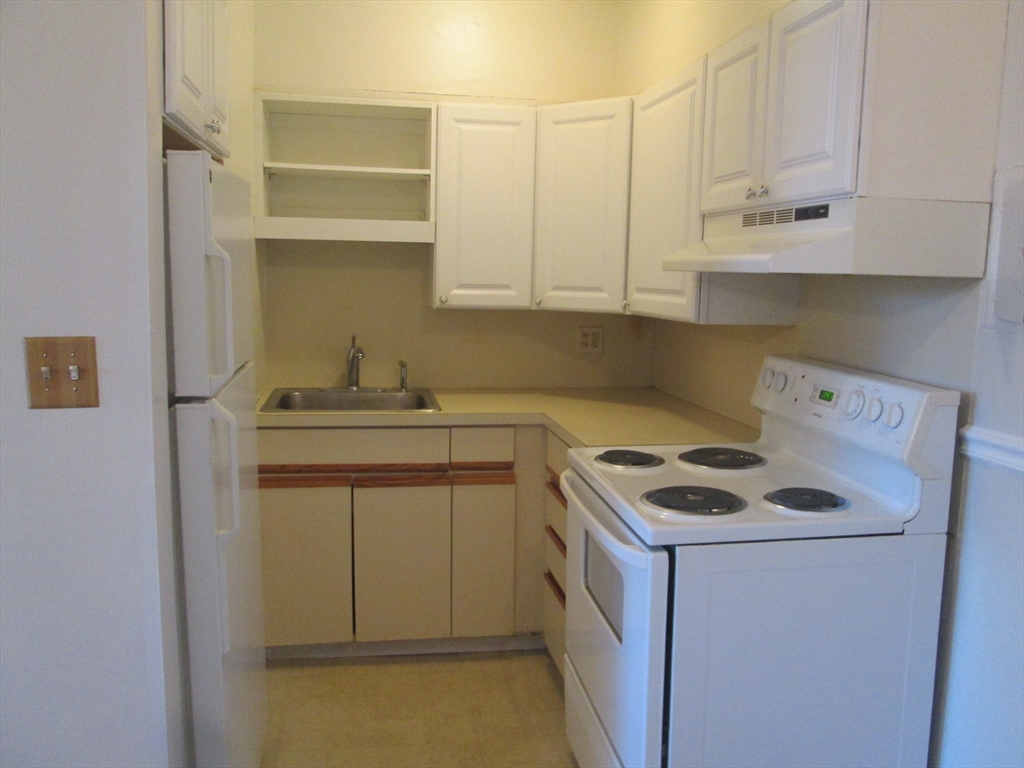 6 Arizona, Arlington