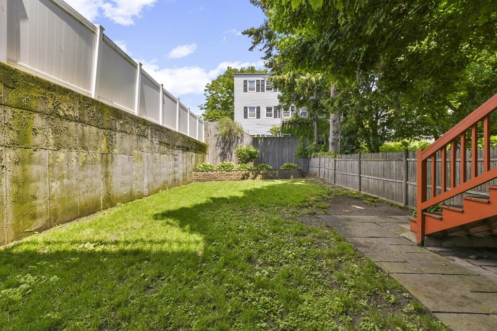 714 East 4th, South Boston