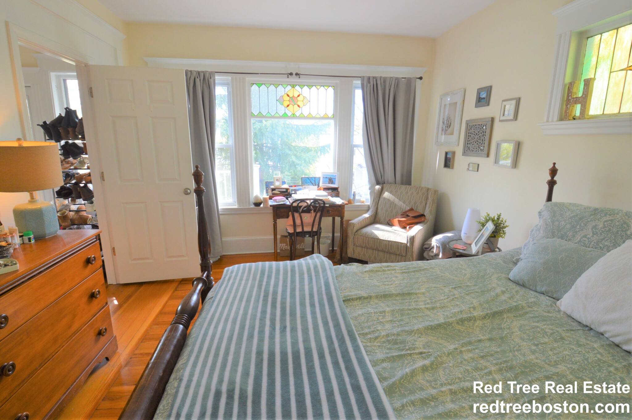 14 Breck Ave, Oak Square