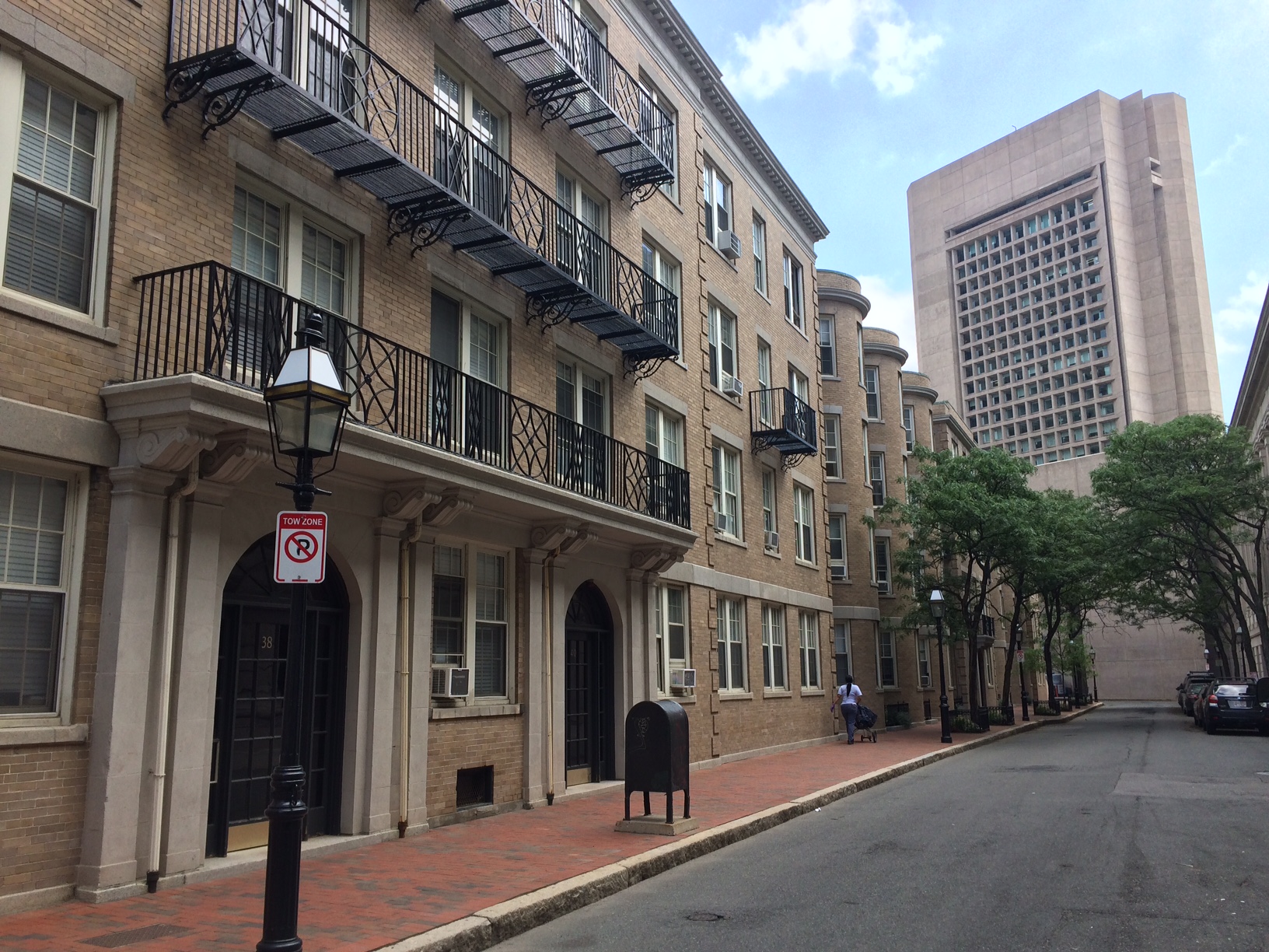 24 Clearway St, Back Bay