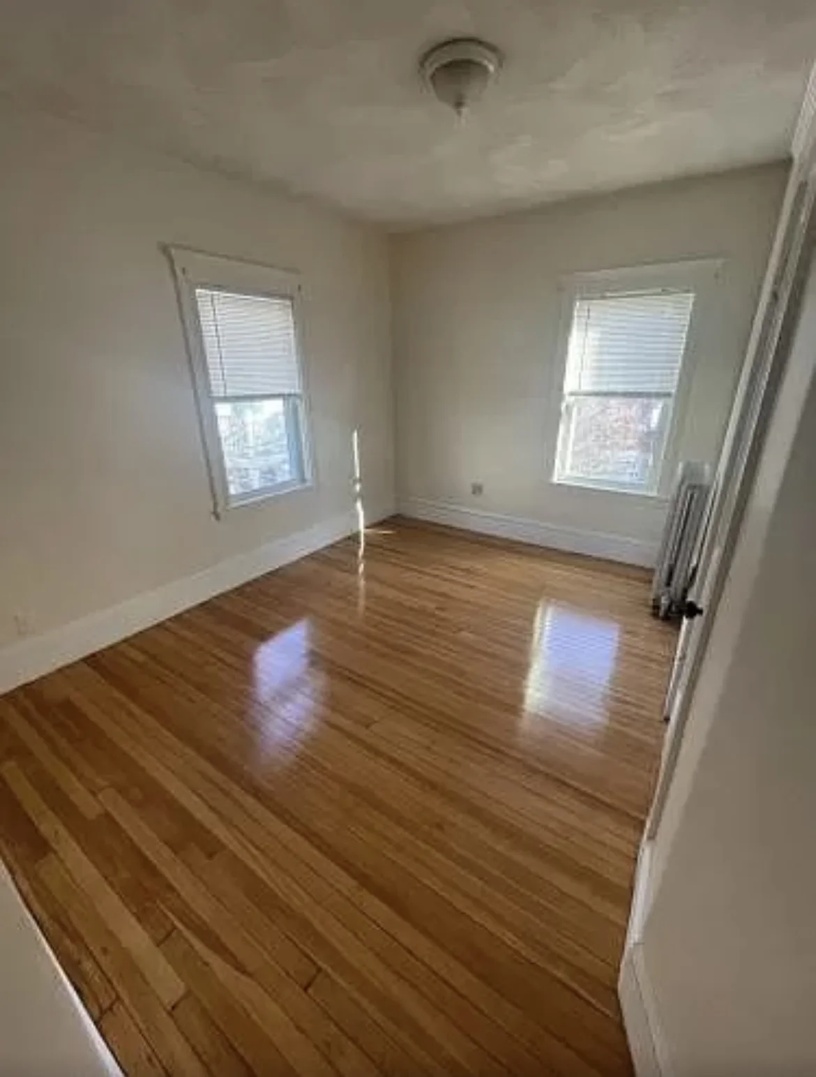 10 Pinkham Rd, West Somerville