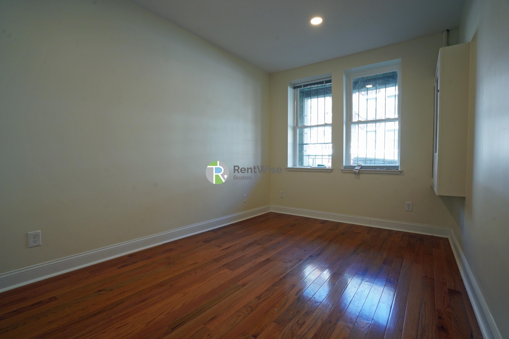 123 Sutherland Rd, Brighton