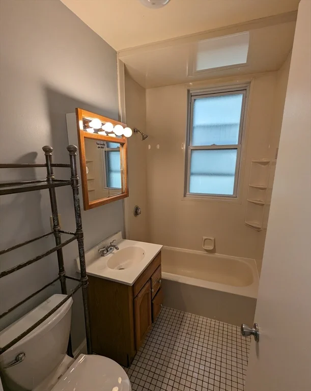 1415 Commonwealth Ave, Allston