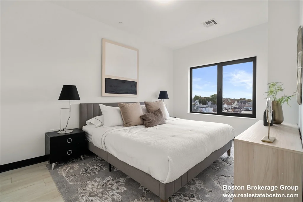 600 Broadway, South Boston