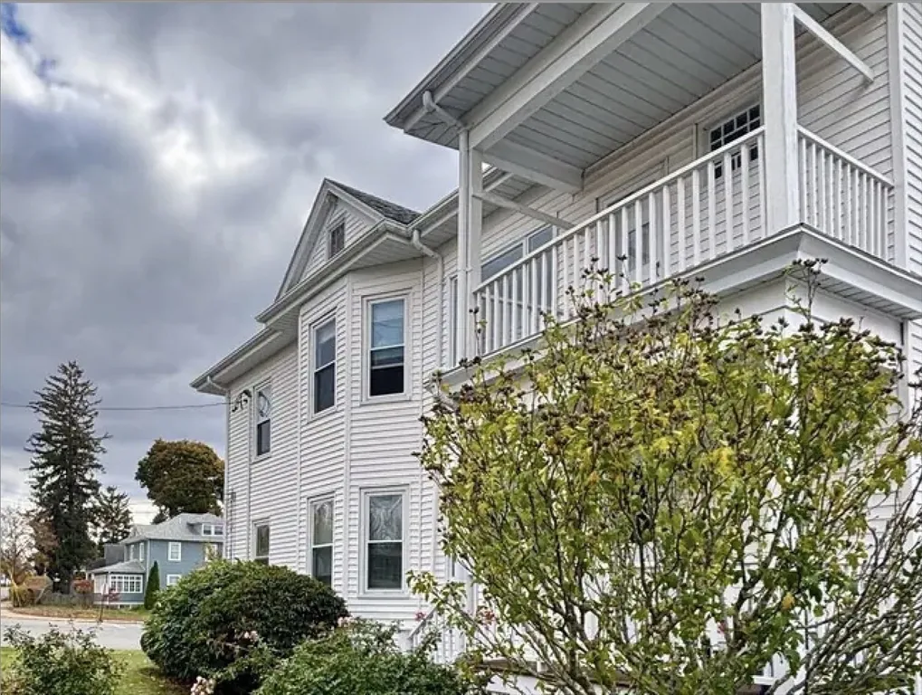 96-94 Columbia Park, Haverhill