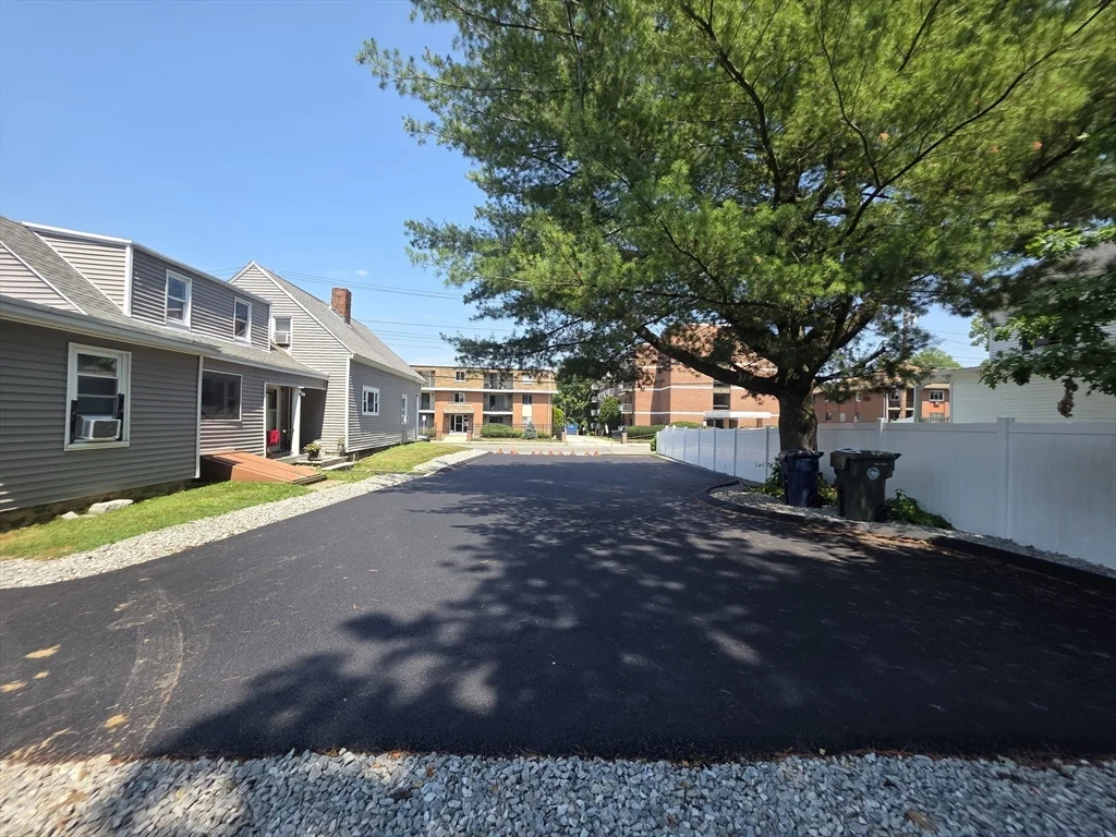 154 Pleasant St, Marlborough