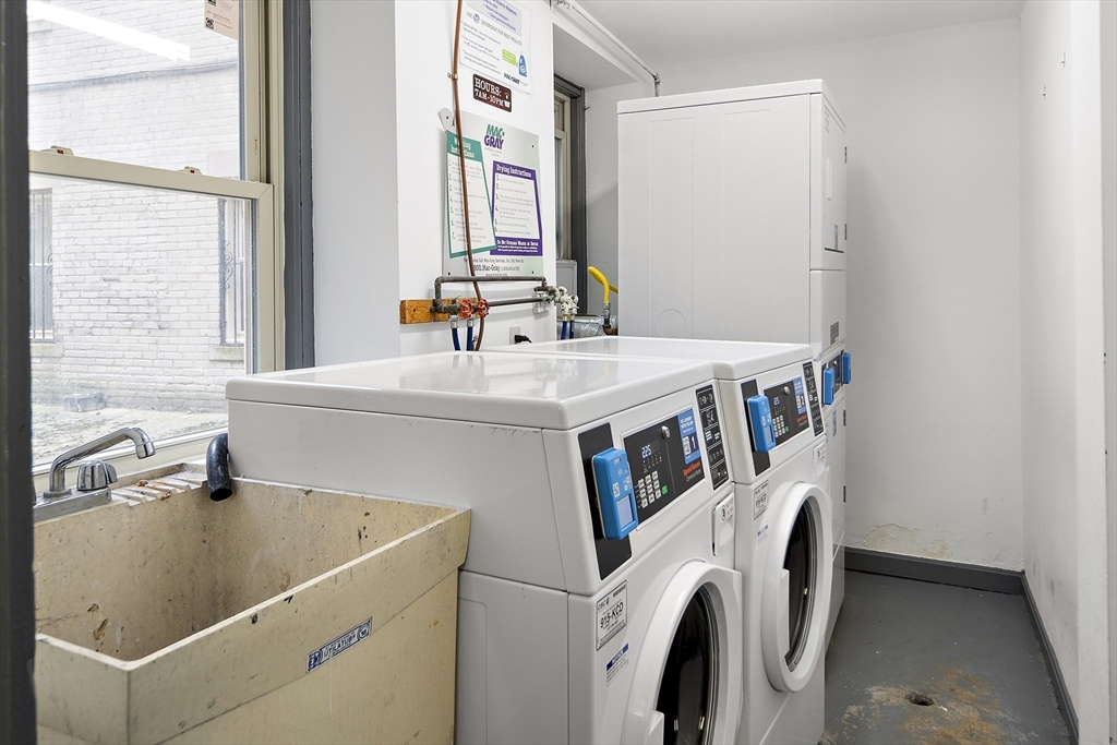 1677 Commonwealth Ave, Brighton