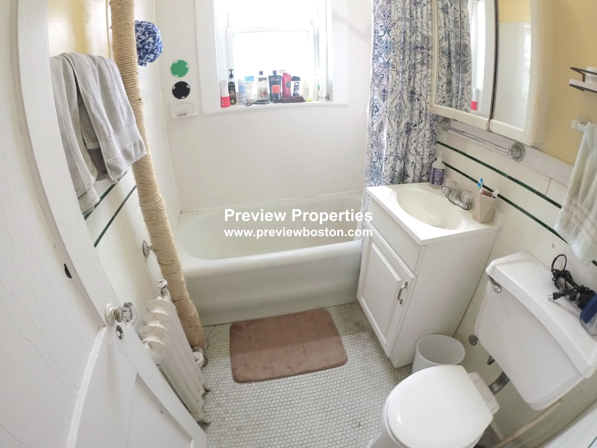 1615 Commonwealth Ave, Brighton