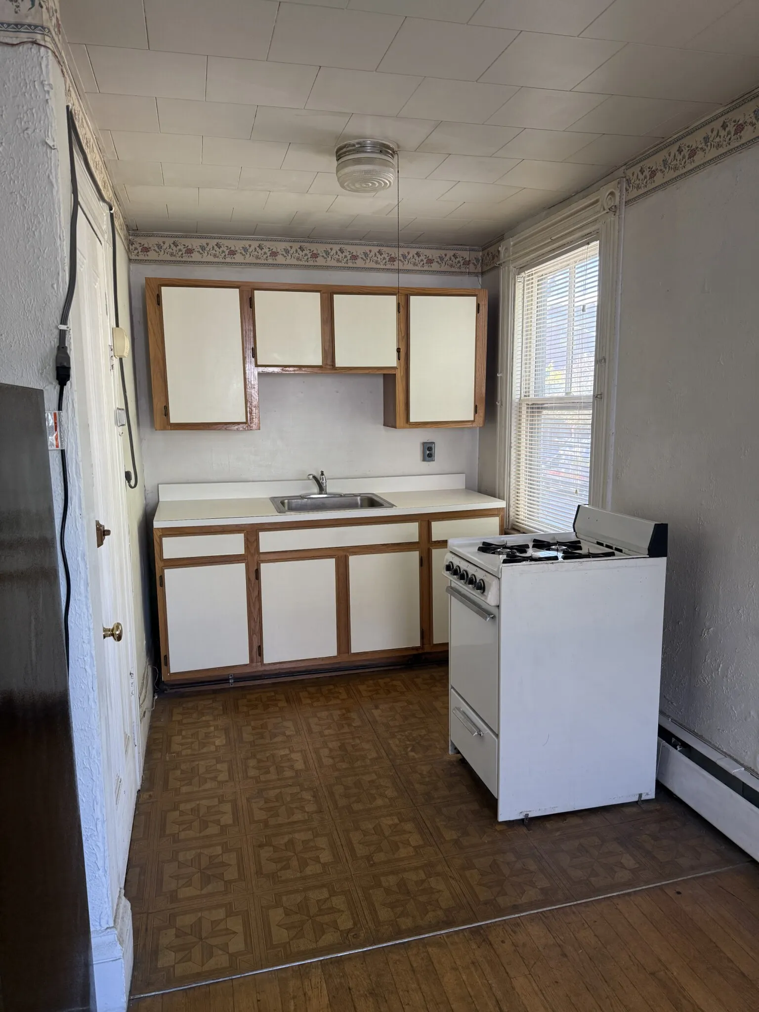 74 Otis St, East Cambridge