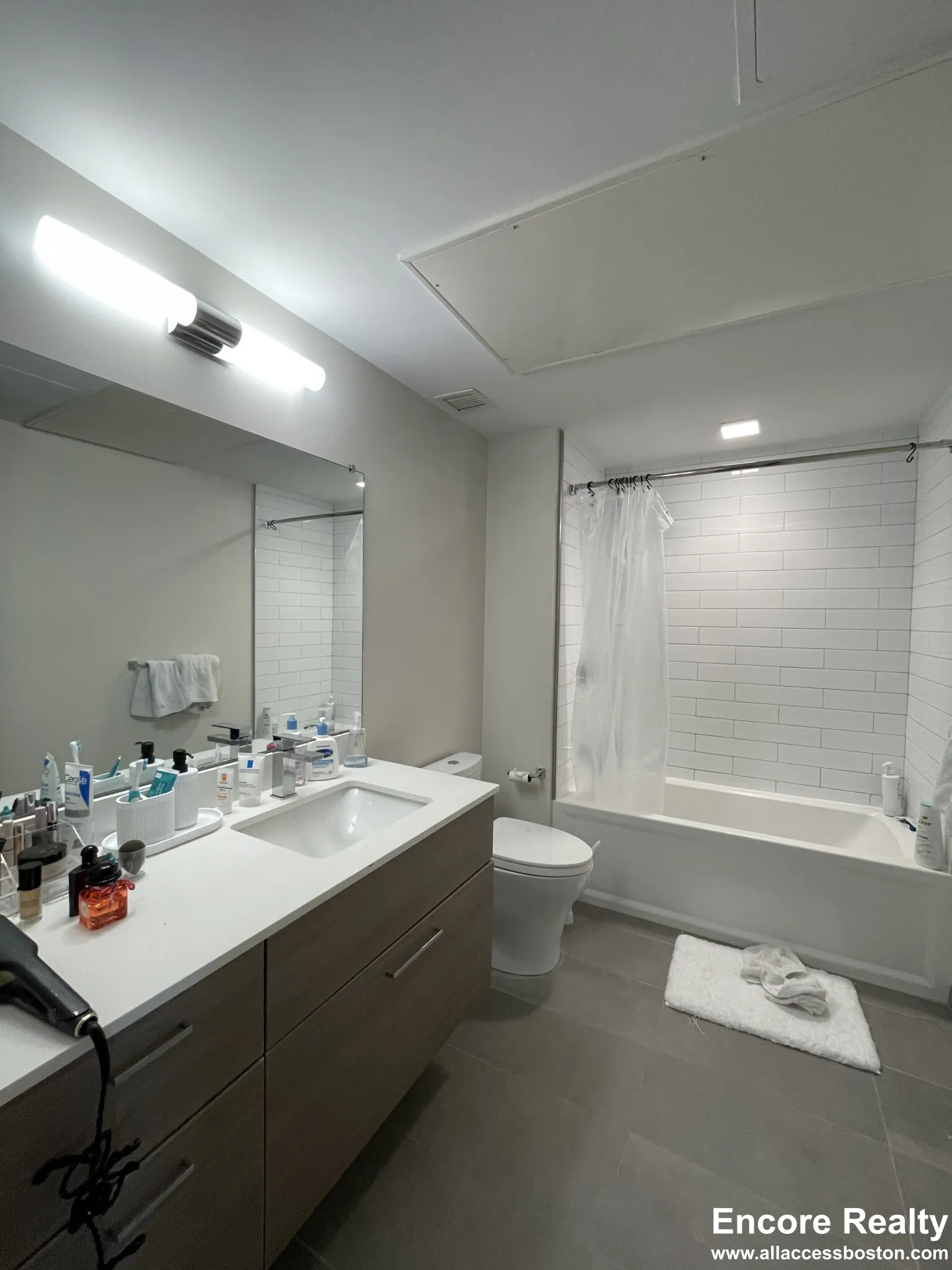 455 Harvard St, North Brookline