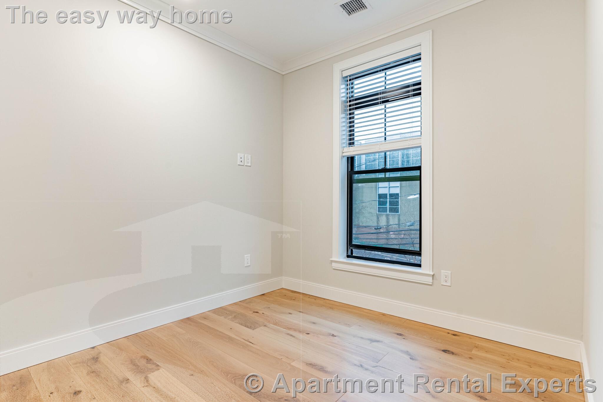 157 Everett St, Allston