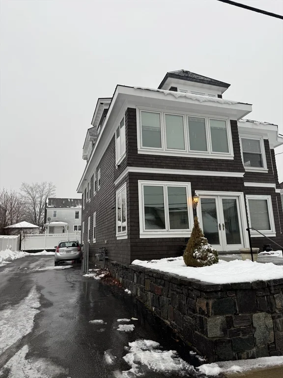 30 Mountain Ave, Fitchburg