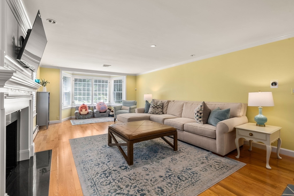 26 Cedar Hill Rd, Dover