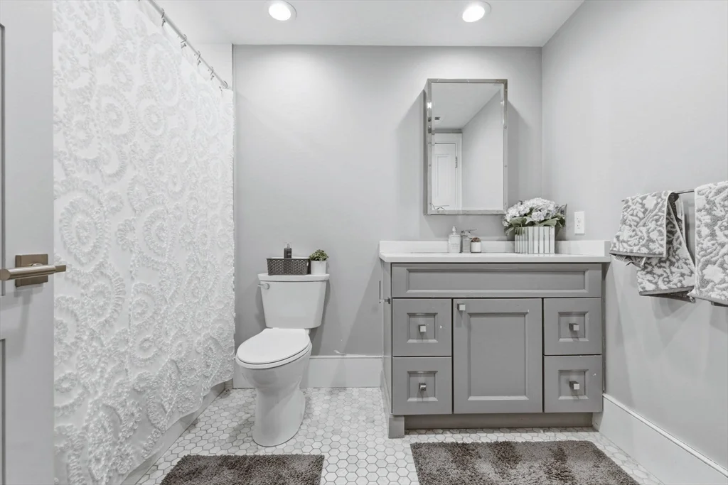 377 West First St, South Boston