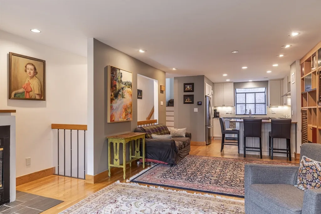 54 Trowbridge St, Mid-Cambridge