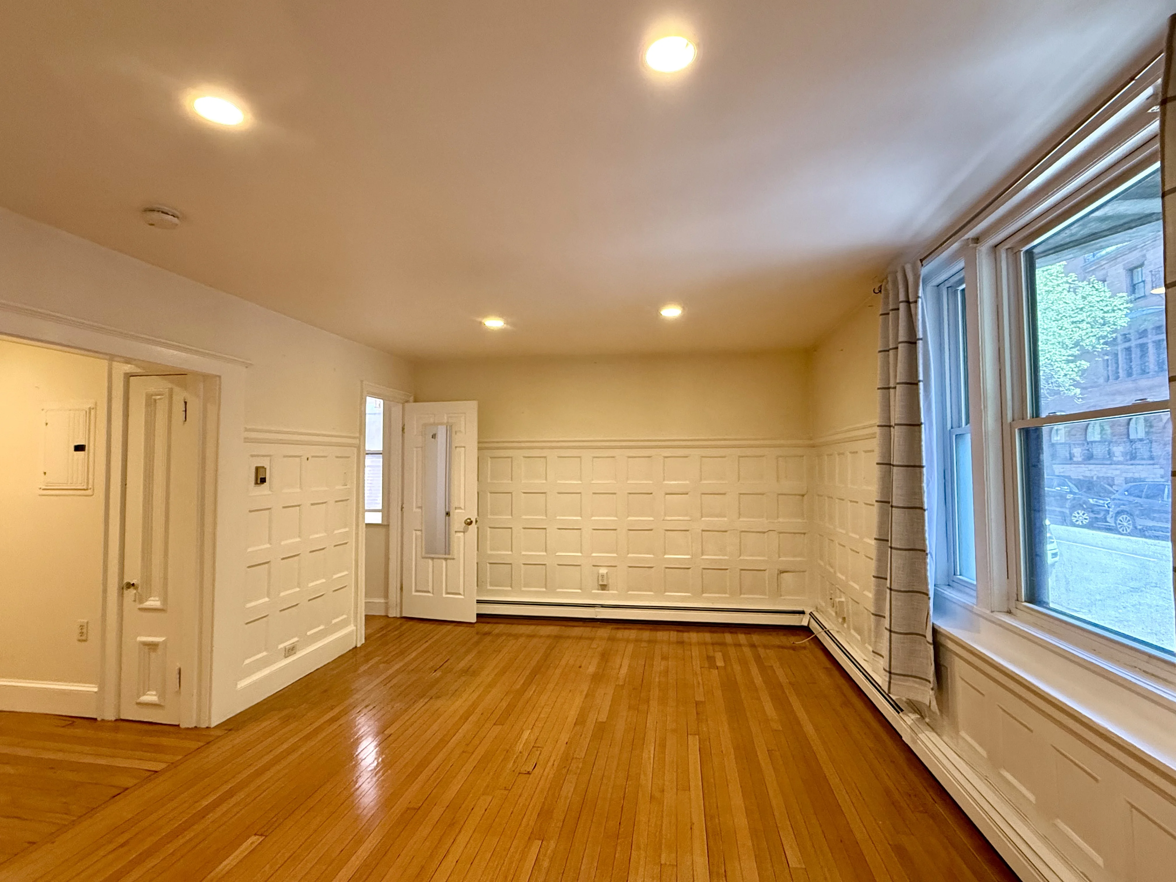 17 Exeter St, Back Bay