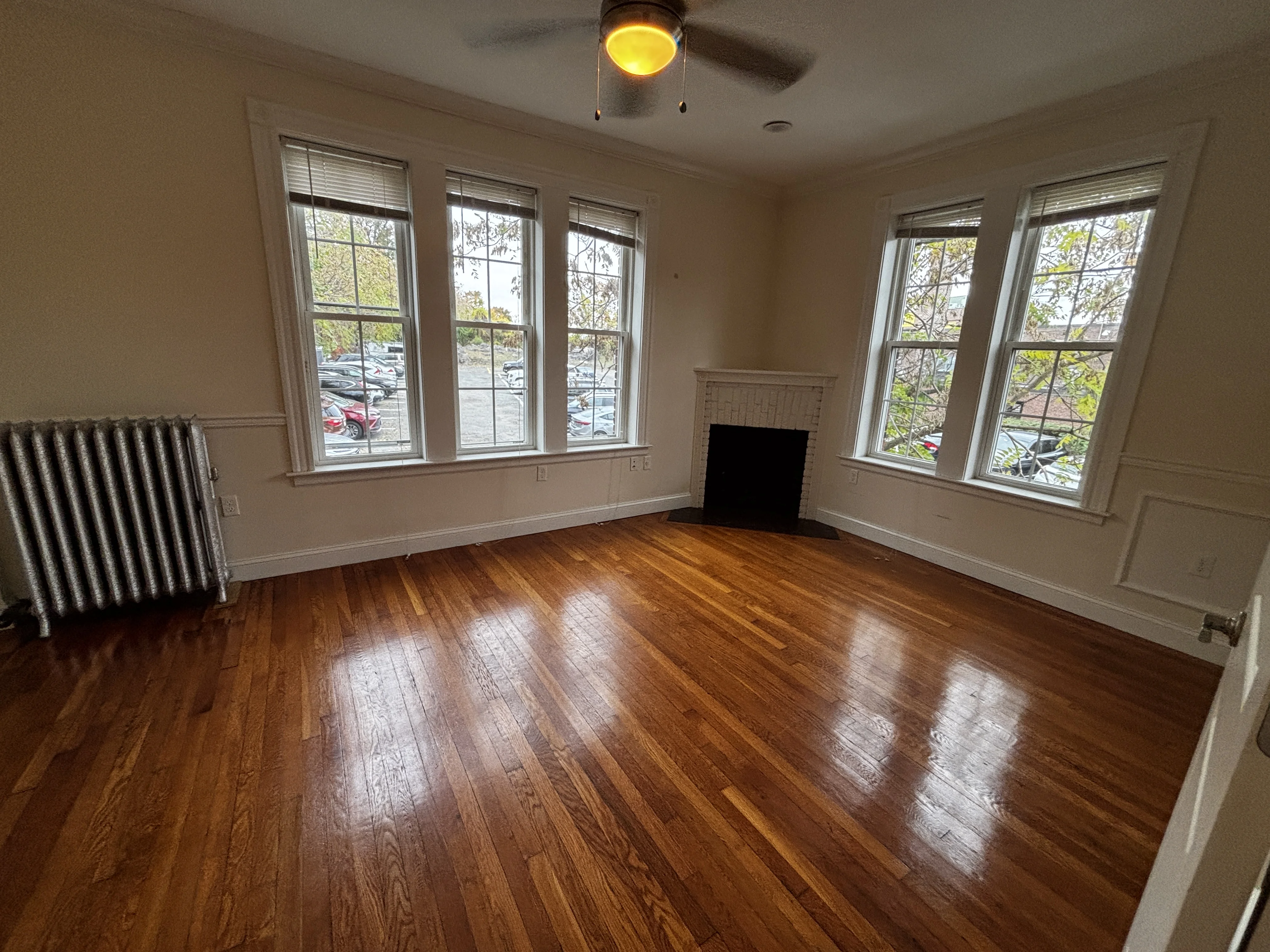 15 Glenville Ave, Allston