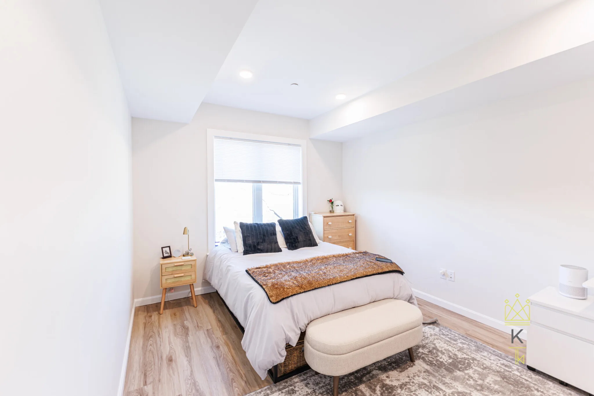 458 Washington St, Brighton